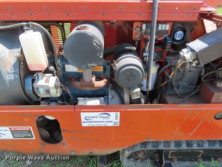 image for item DD6247 2004 Ditch Witch JT520 directional boring unit