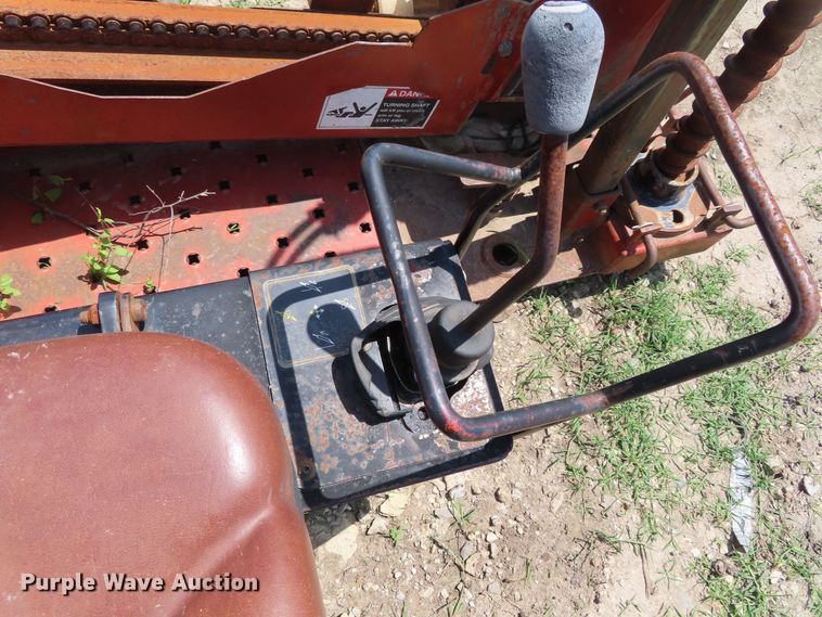 image for item DD6247 2004 Ditch Witch JT520 directional boring unit