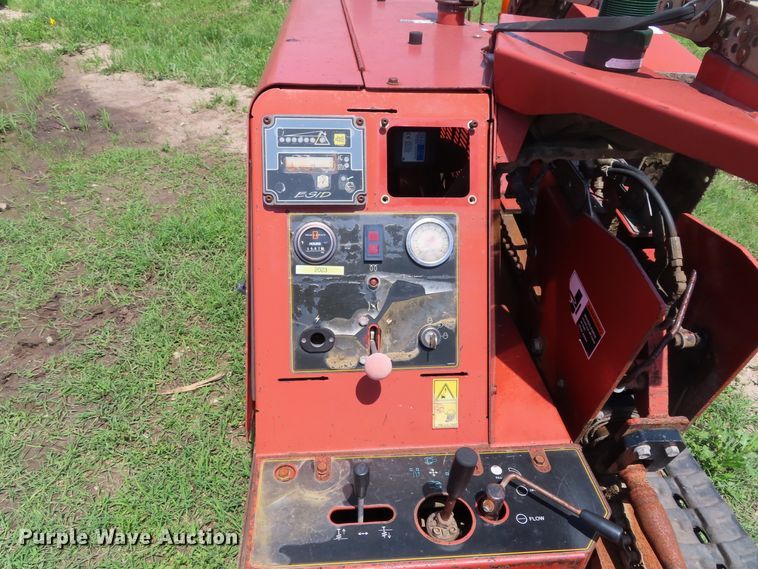 image for item DD6247 2004 Ditch Witch JT520 directional boring unit