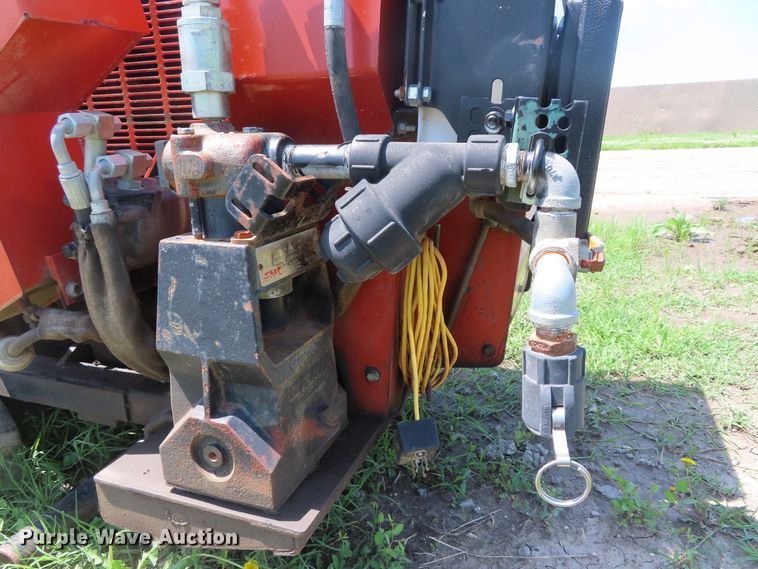 image for item DD6247 2004 Ditch Witch JT520 directional boring unit