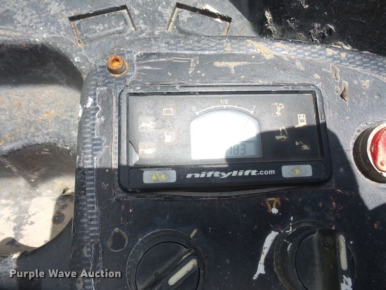 image for item DD6290 2011 Niftylift SP64 Hybrid boom lift