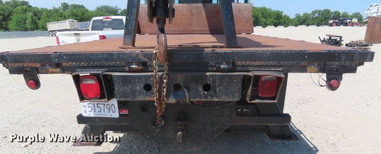 image for item DD6292 1993 International 4700 crane truck