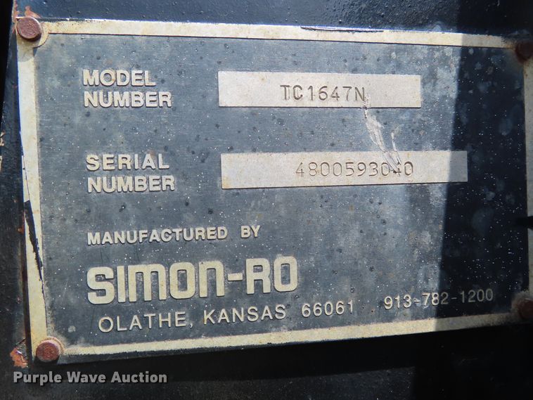 image for item DD6292 1993 International 4700 crane truck