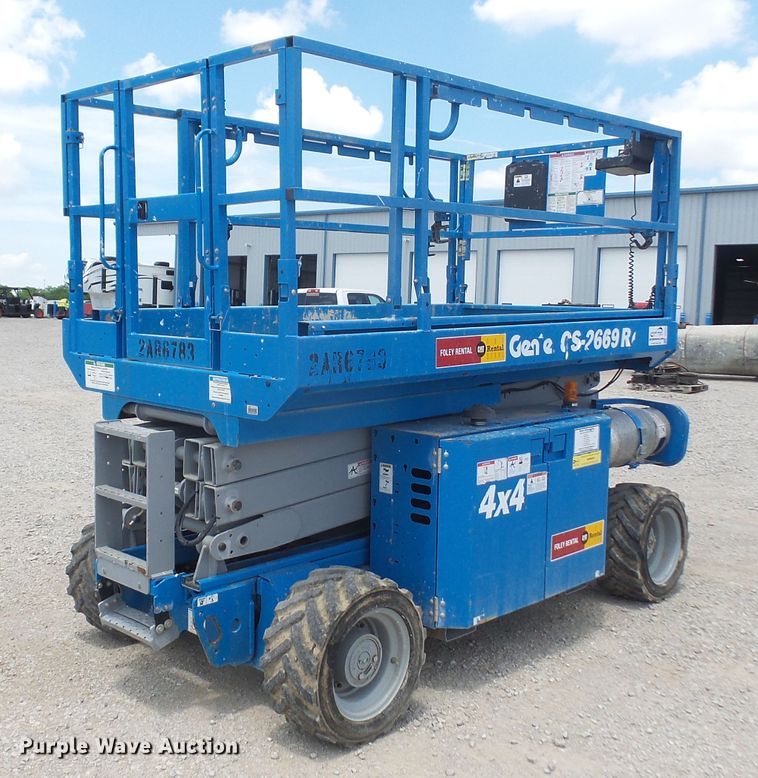 image for item DD6293 2012 Genie GS2669 scissor lift