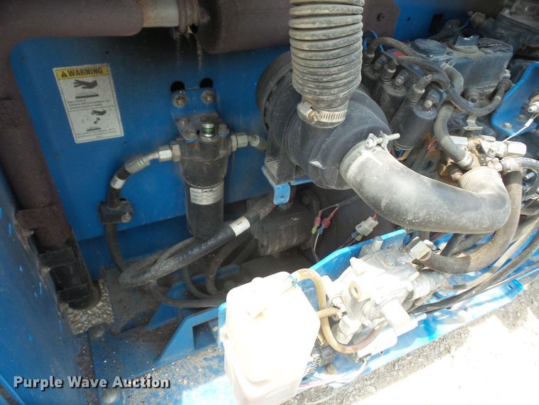 image for item DD6293 2012 Genie GS2669 scissor lift