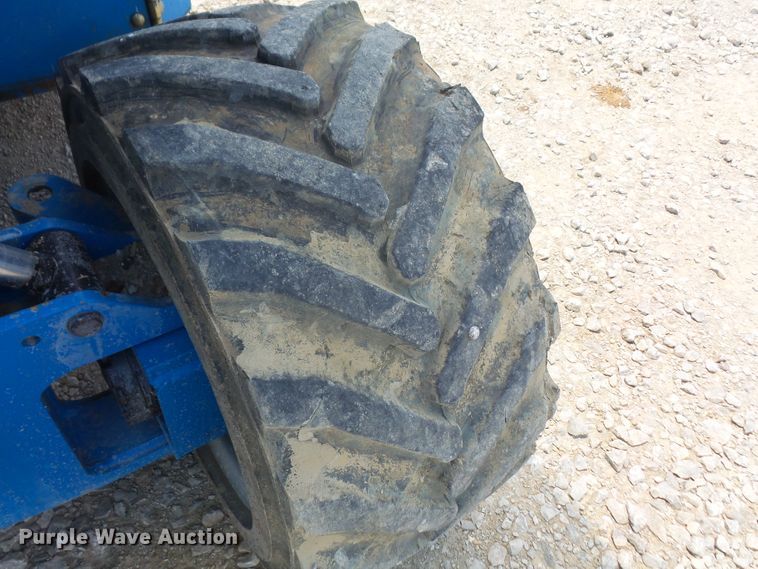 image for item DD6293 2012 Genie GS2669 scissor lift