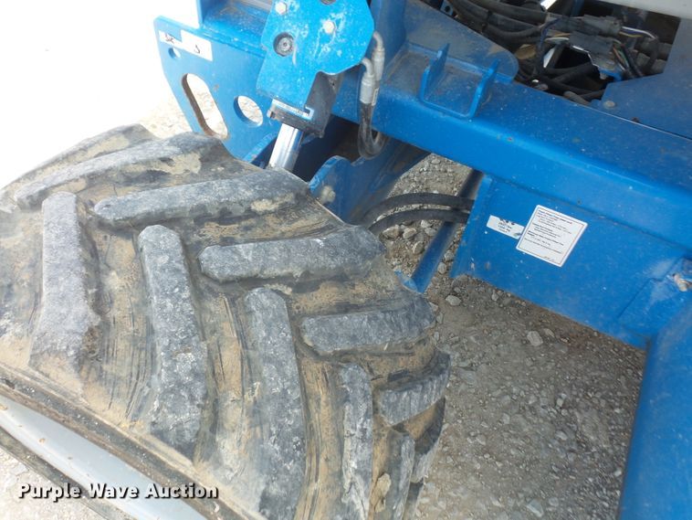 image for item DD6293 2012 Genie GS2669 scissor lift