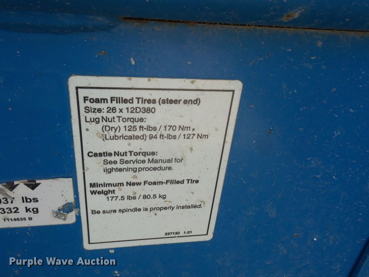 image for item DD6293 2012 Genie GS2669 scissor lift