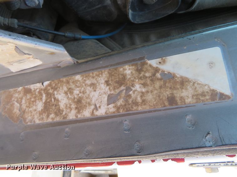 image for item DD7103 1989 Mack R688ST tank truck