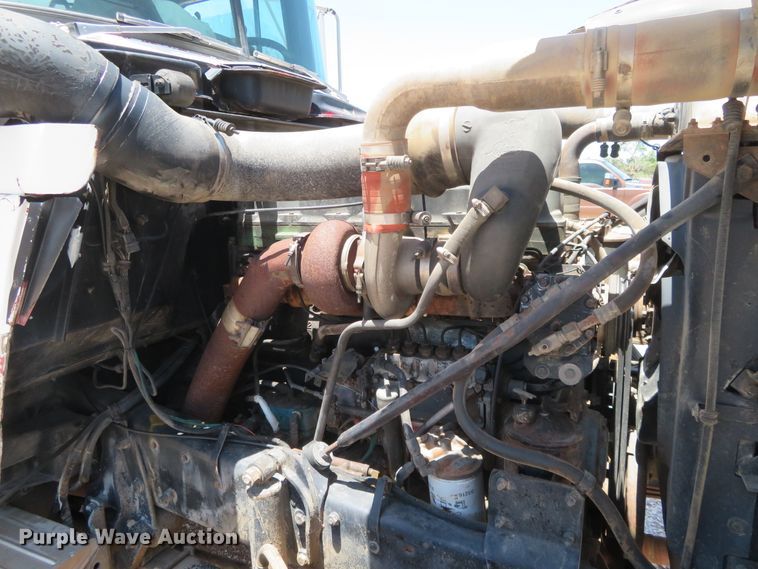 image for item DD7103 1989 Mack R688ST tank truck