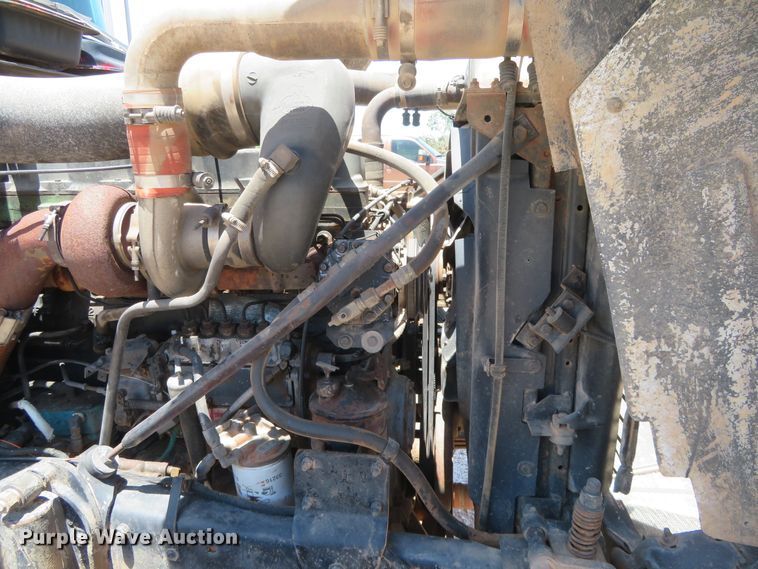 image for item DD7103 1989 Mack R688ST tank truck