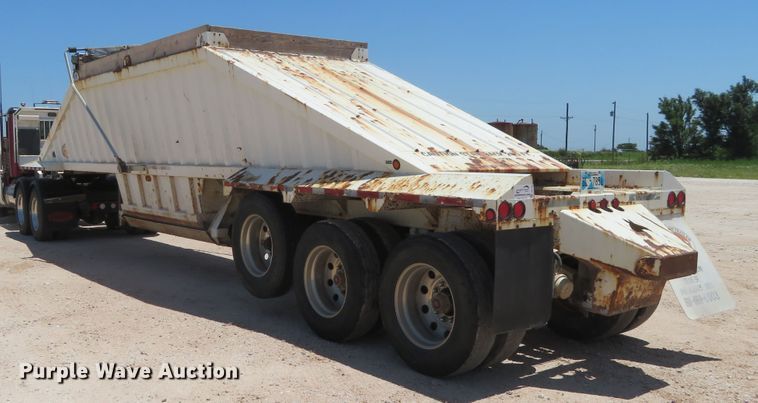 image for item DD7104 2009 CTS BDT-42 bottom dump trailer