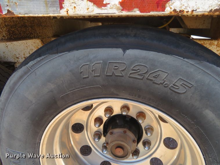 image for item DD7104 2009 CTS BDT-42 bottom dump trailer