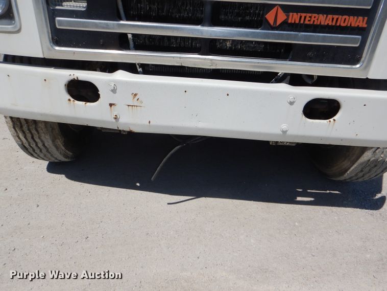 image for item DE3523 1988 International S1900 dump truck