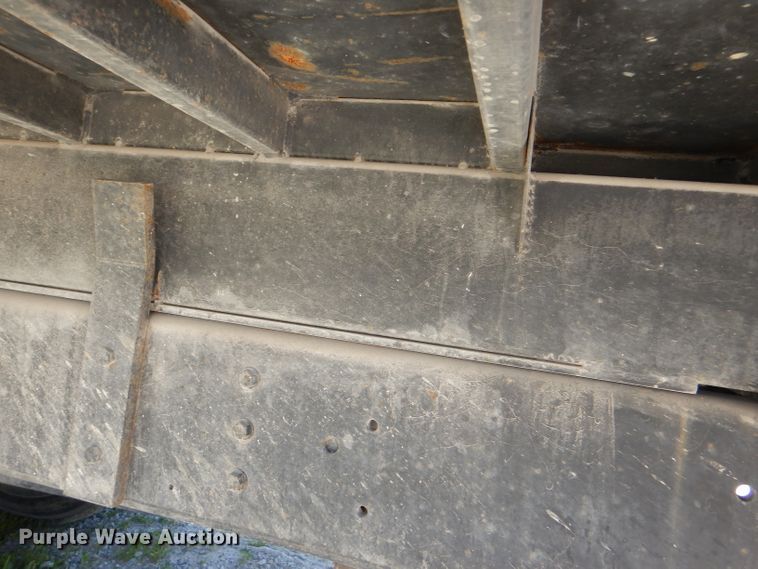 image for item DE3523 1988 International S1900 dump truck