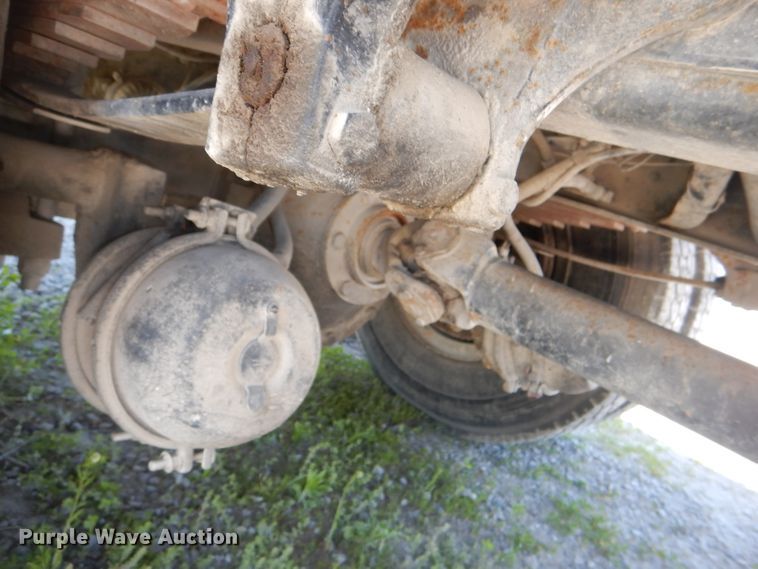 image for item DE3523 1988 International S1900 dump truck