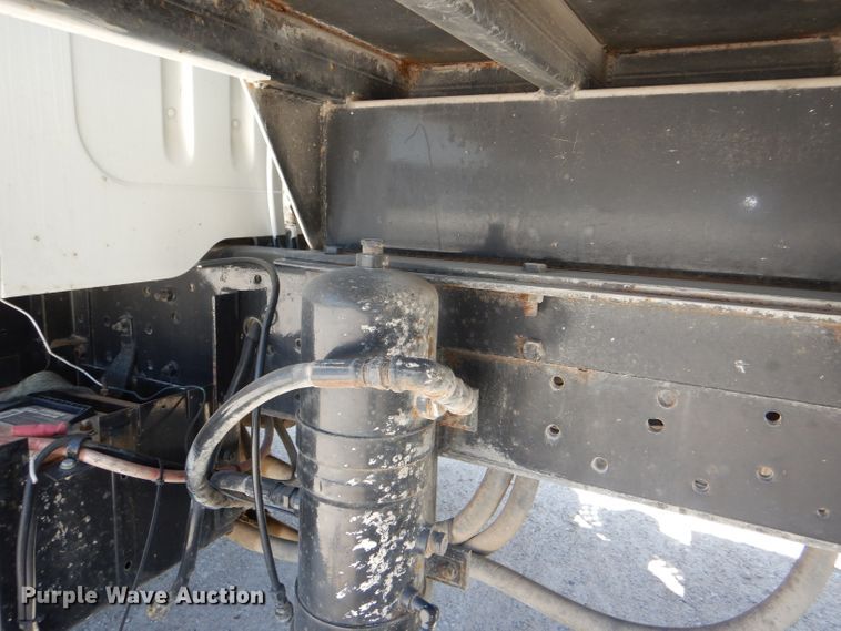 image for item DE3523 1988 International S1900 dump truck