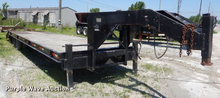 image for item DE3527 1985 Belshe T8GN equipment trailer