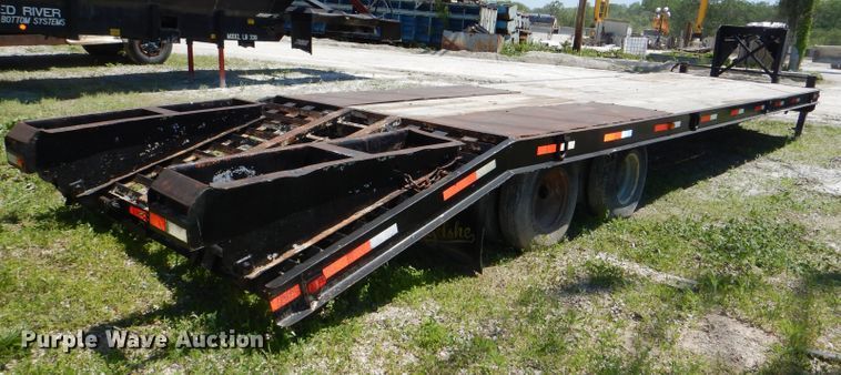 image for item DE3527 1985 Belshe T8GN equipment trailer