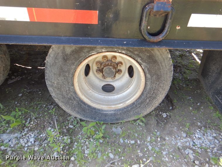 image for item DE3527 1985 Belshe T8GN equipment trailer