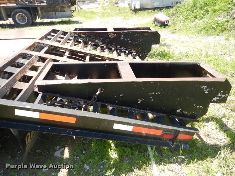 image for item DE3527 1985 Belshe T8GN equipment trailer