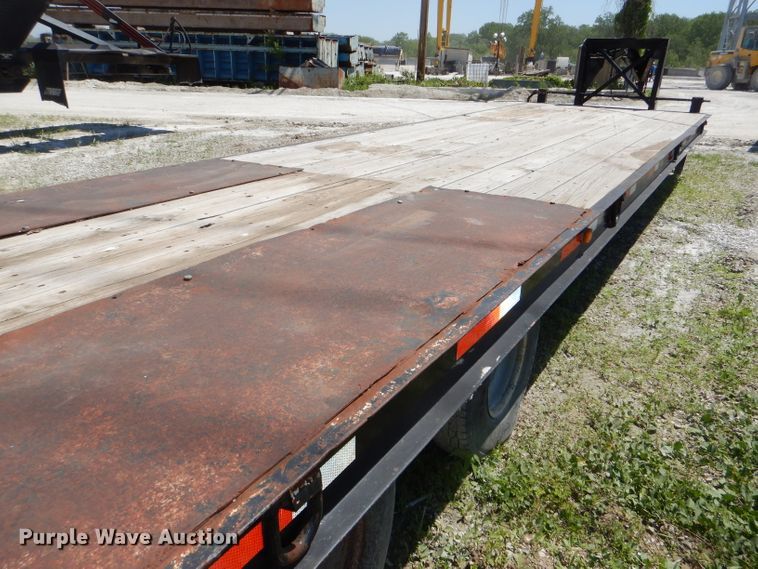 image for item DE3527 1985 Belshe T8GN equipment trailer