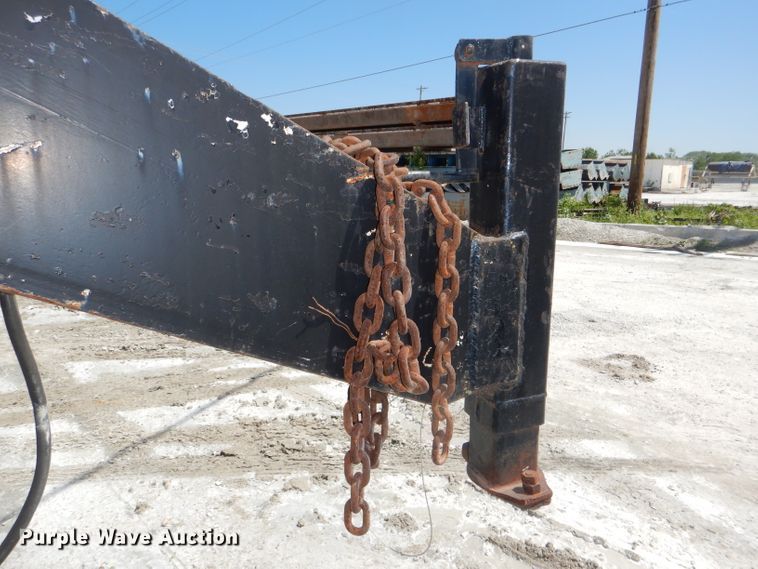 image for item DE3527 1985 Belshe T8GN equipment trailer