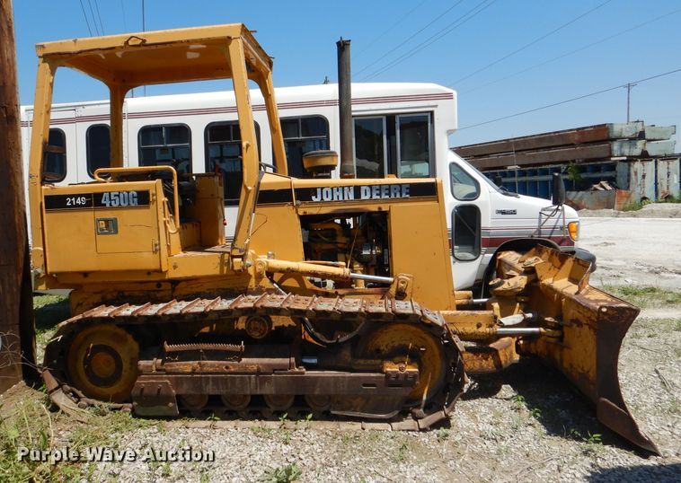 image for item DE3529 John Deere 450G dozer