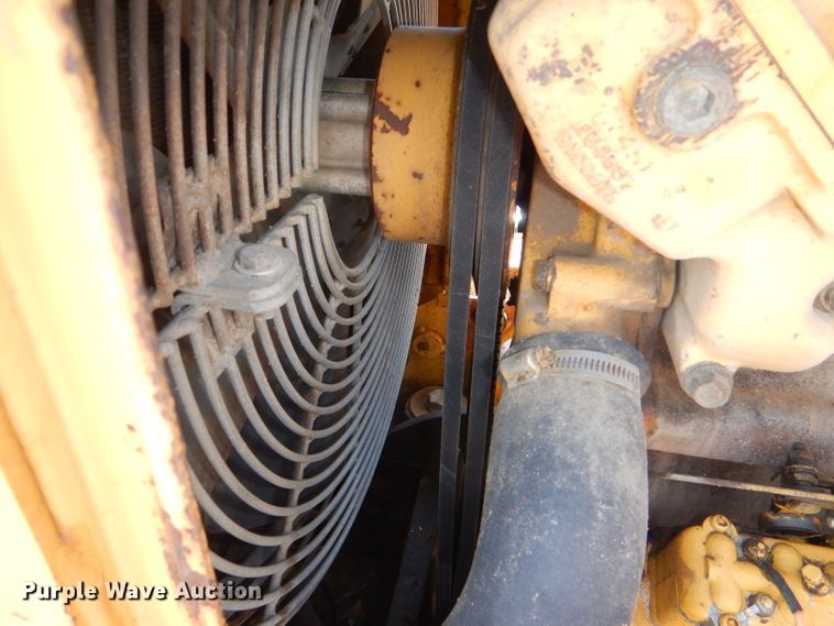 image for item DE3529 John Deere 450G dozer