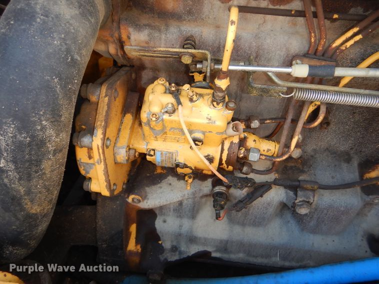 image for item DE3529 John Deere 450G dozer