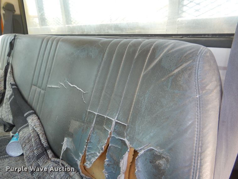 image for item DE3530 1997 GMC C7500 flatbed truck