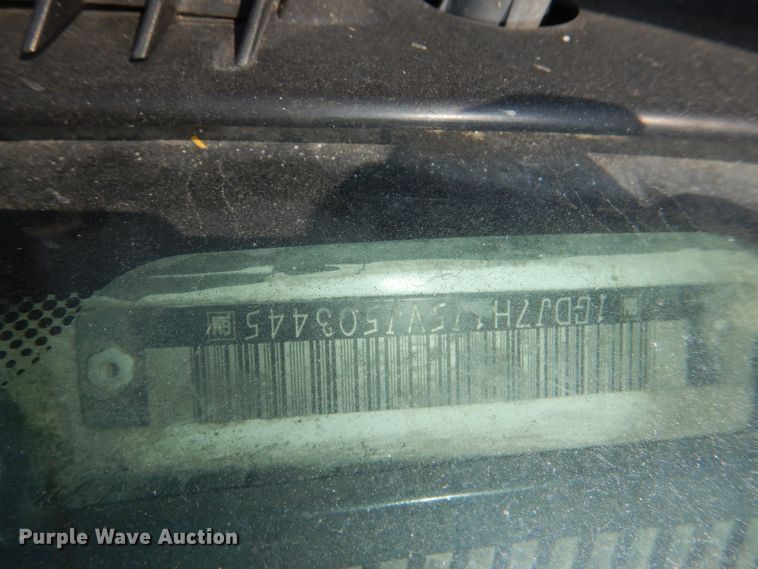 image for item DE3530 1997 GMC C7500 flatbed truck