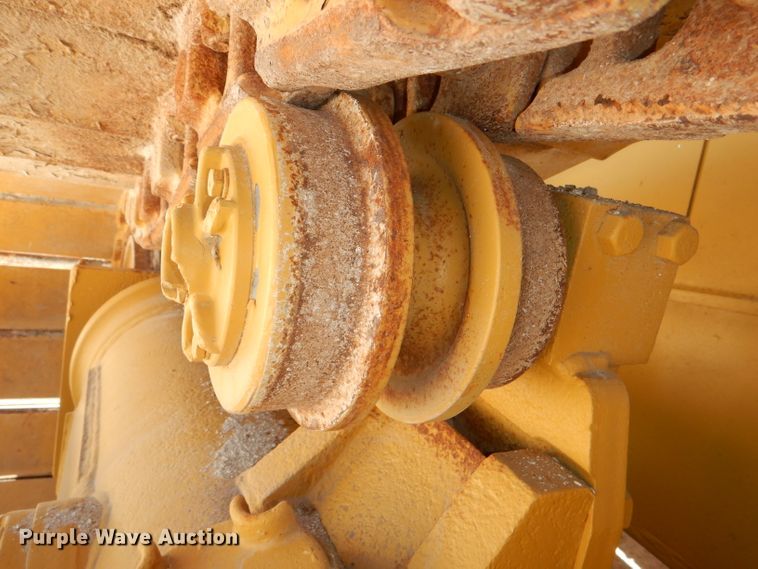 image for item DE3531 Caterpillar D6H LGP dozer