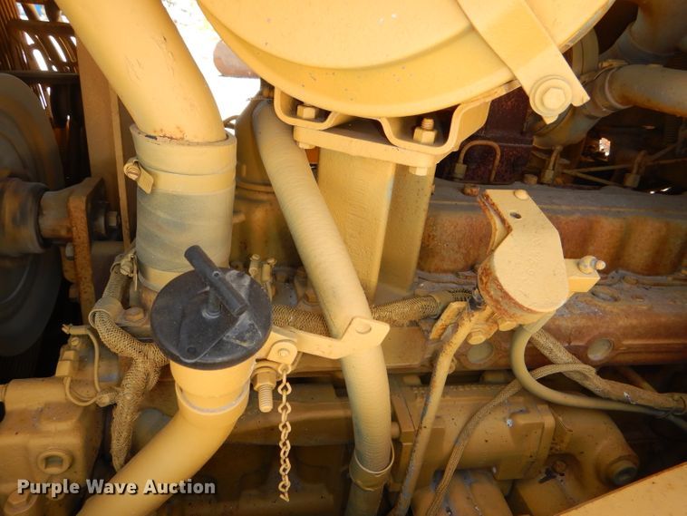 image for item DE3531 Caterpillar D6H LGP dozer