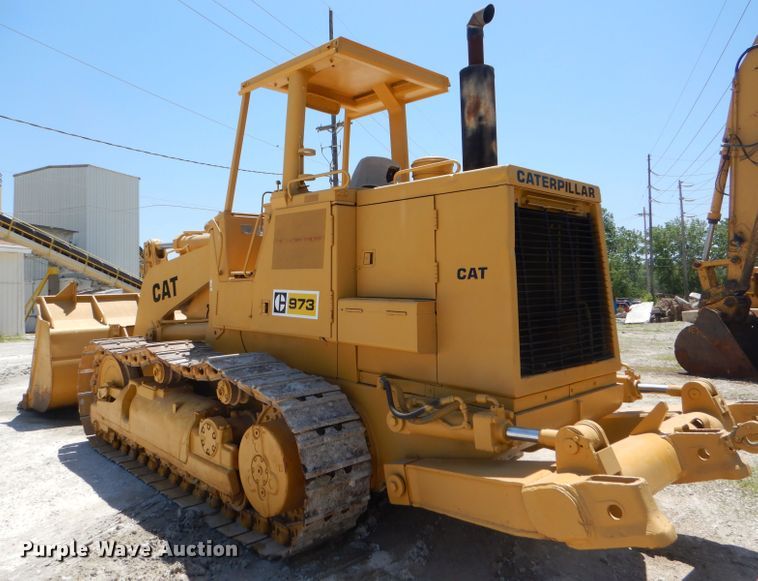 image for item DE3532 1985 Caterpillar 973 track loader