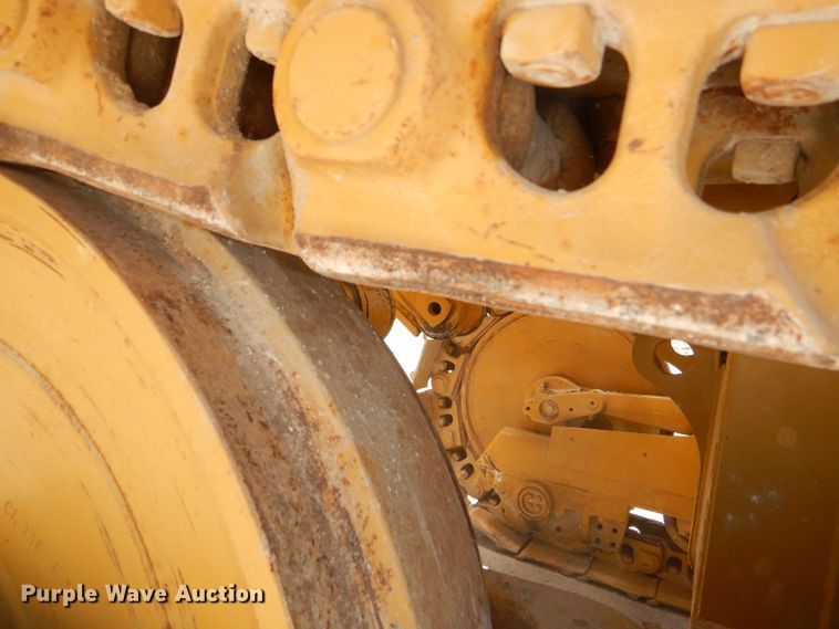 image for item DE3532 1985 Caterpillar 973 track loader
