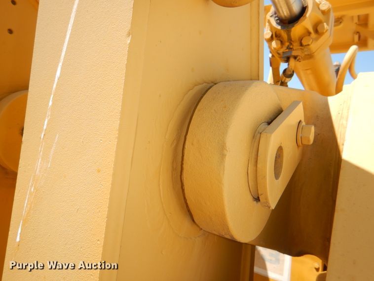 image for item DE3532 1985 Caterpillar 973 track loader