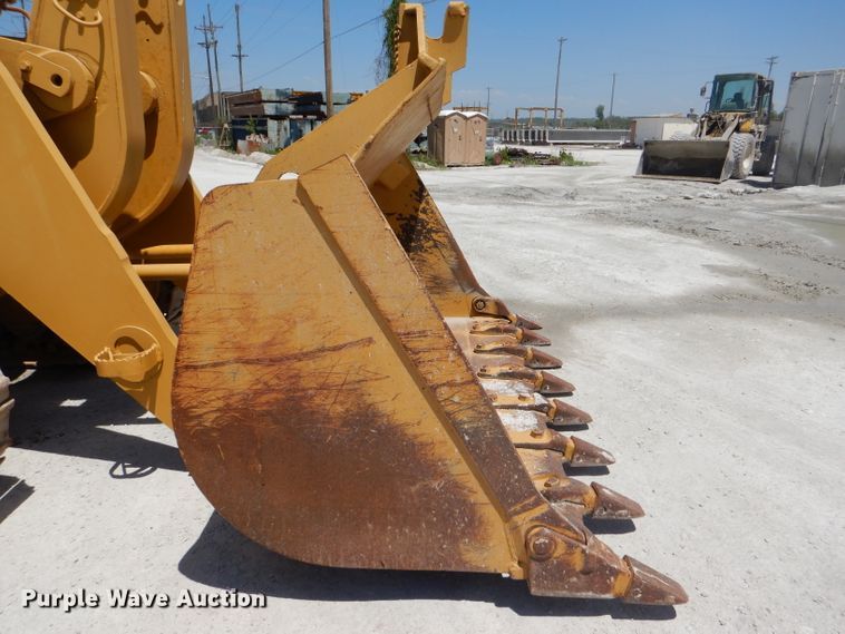 image for item DE3532 1985 Caterpillar 973 track loader