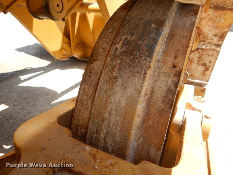 image for item DE3532 1985 Caterpillar 973 track loader