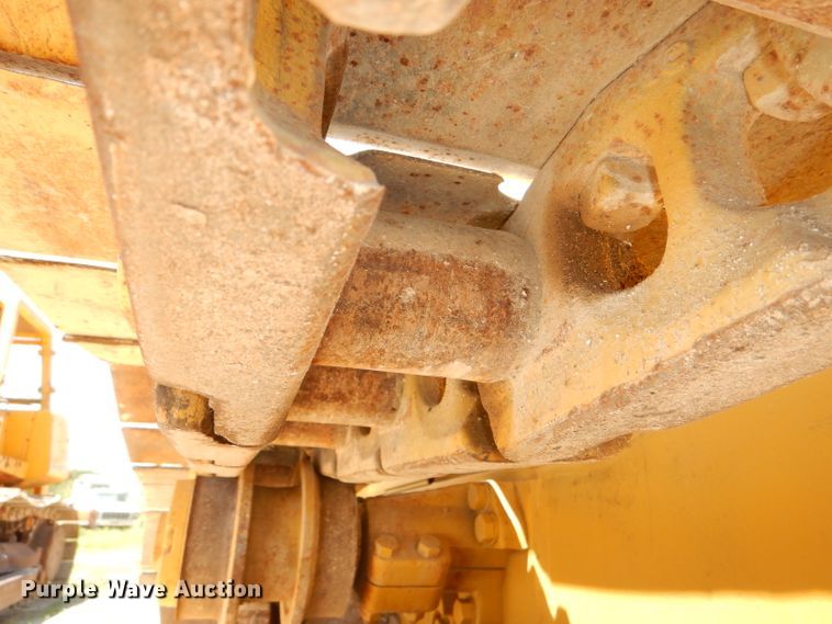image for item DE3532 1985 Caterpillar 973 track loader