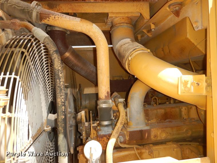 image for item DE3532 1985 Caterpillar 973 track loader