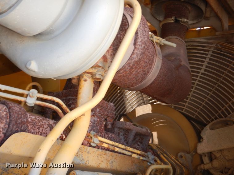 image for item DE3532 1985 Caterpillar 973 track loader