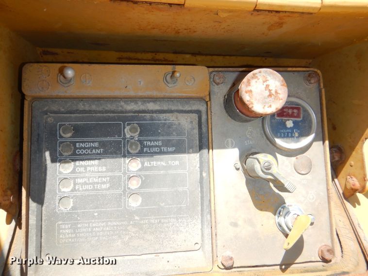 image for item DE3532 1985 Caterpillar 973 track loader