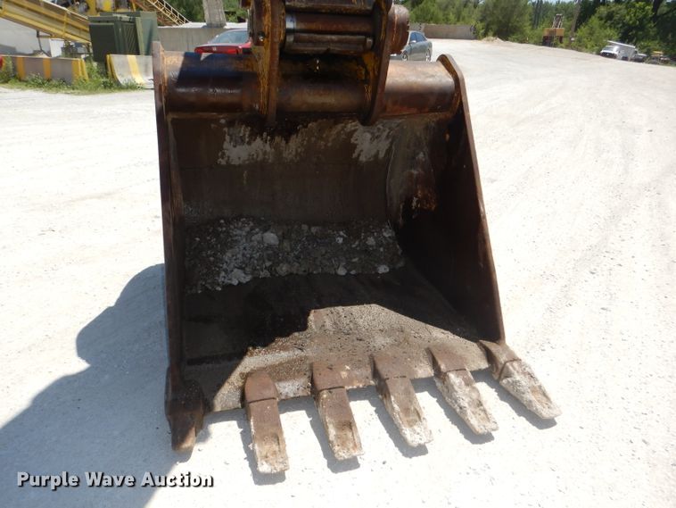 image for item DE3534 1994 Caterpillar 330L excavator