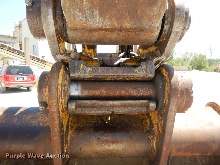 image for item DE3534 1994 Caterpillar 330L excavator