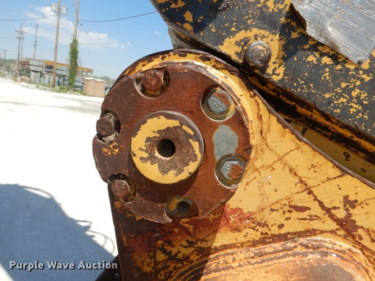 image for item DE3534 1994 Caterpillar 330L excavator