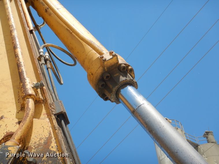 image for item DE3534 1994 Caterpillar 330L excavator