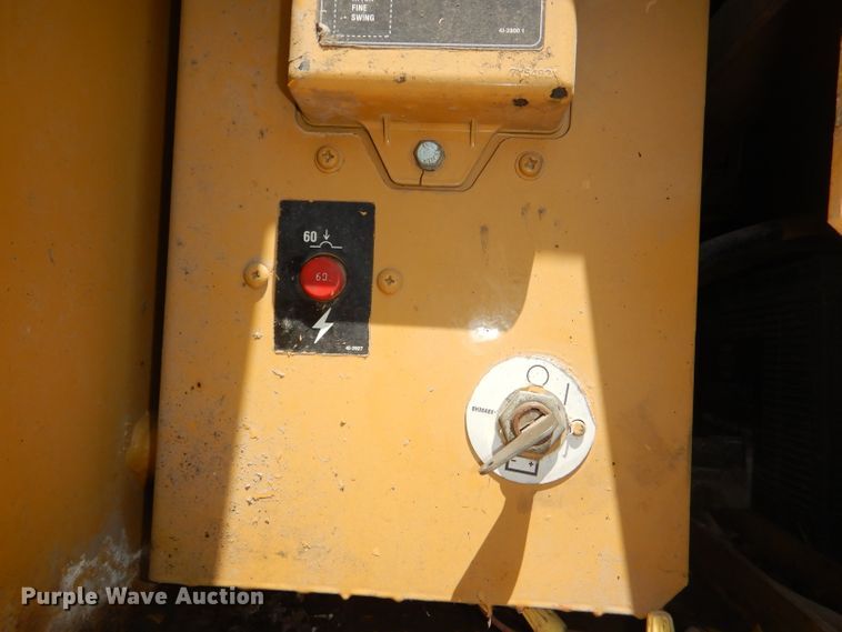 image for item DE3534 1994 Caterpillar 330L excavator