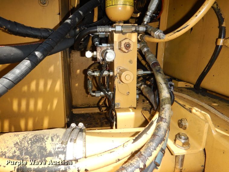 image for item DE3534 1994 Caterpillar 330L excavator