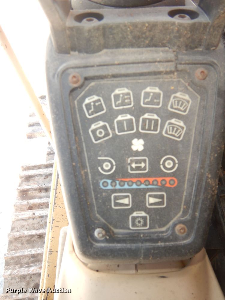 image for item DE3534 1994 Caterpillar 330L excavator